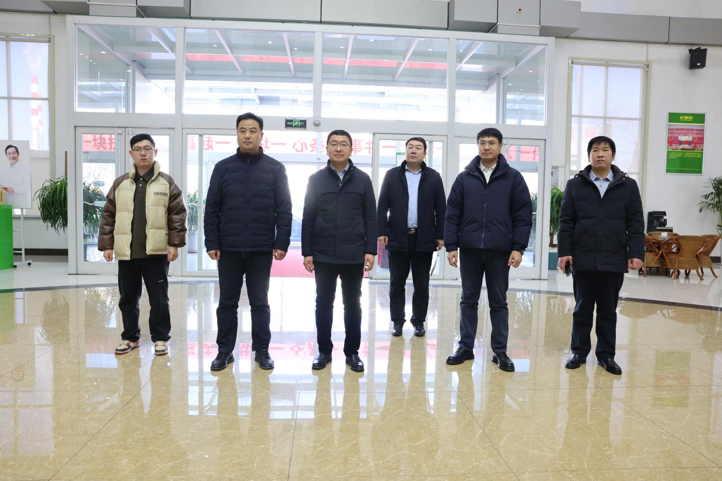 內(nèi)蒙古巴彥淖爾市投資促進中心考察團來山東三星集團考察